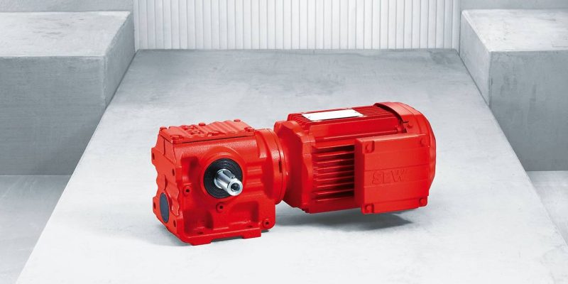 helical_worm_gear_unit_1344x756